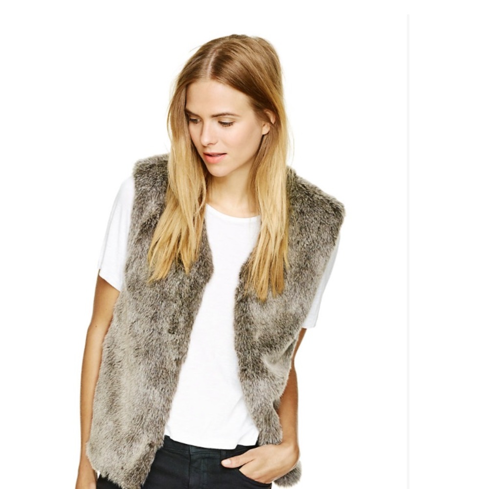 Aritzia faux fur vest